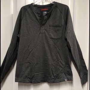 The North Face Large Long Sleeve Henley
